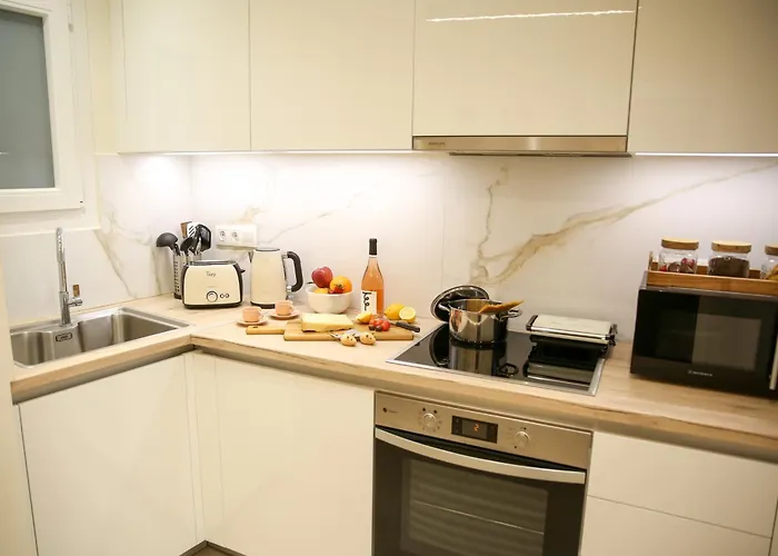Kk Athens Fine Stay